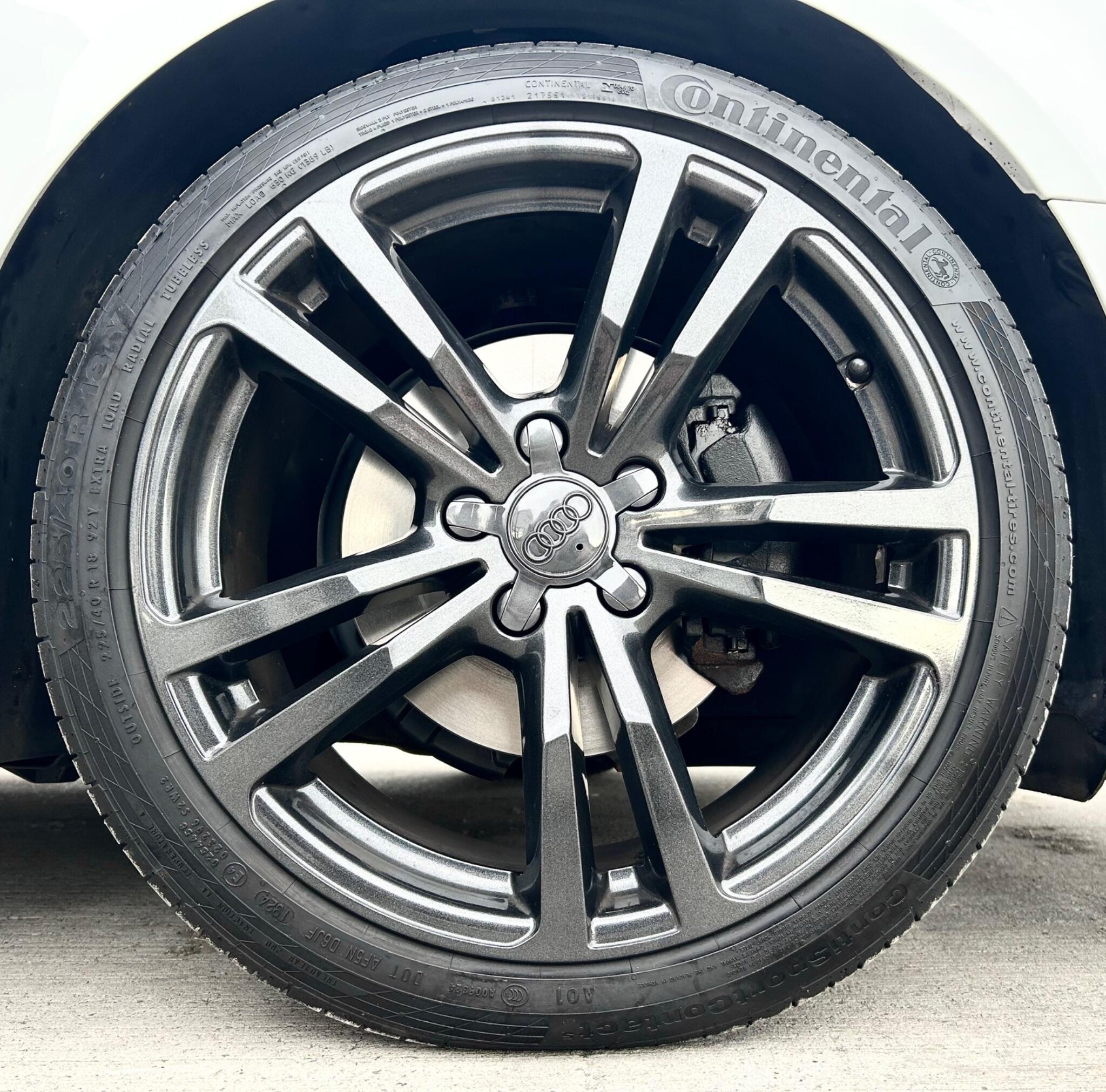 Audi A3 view 3