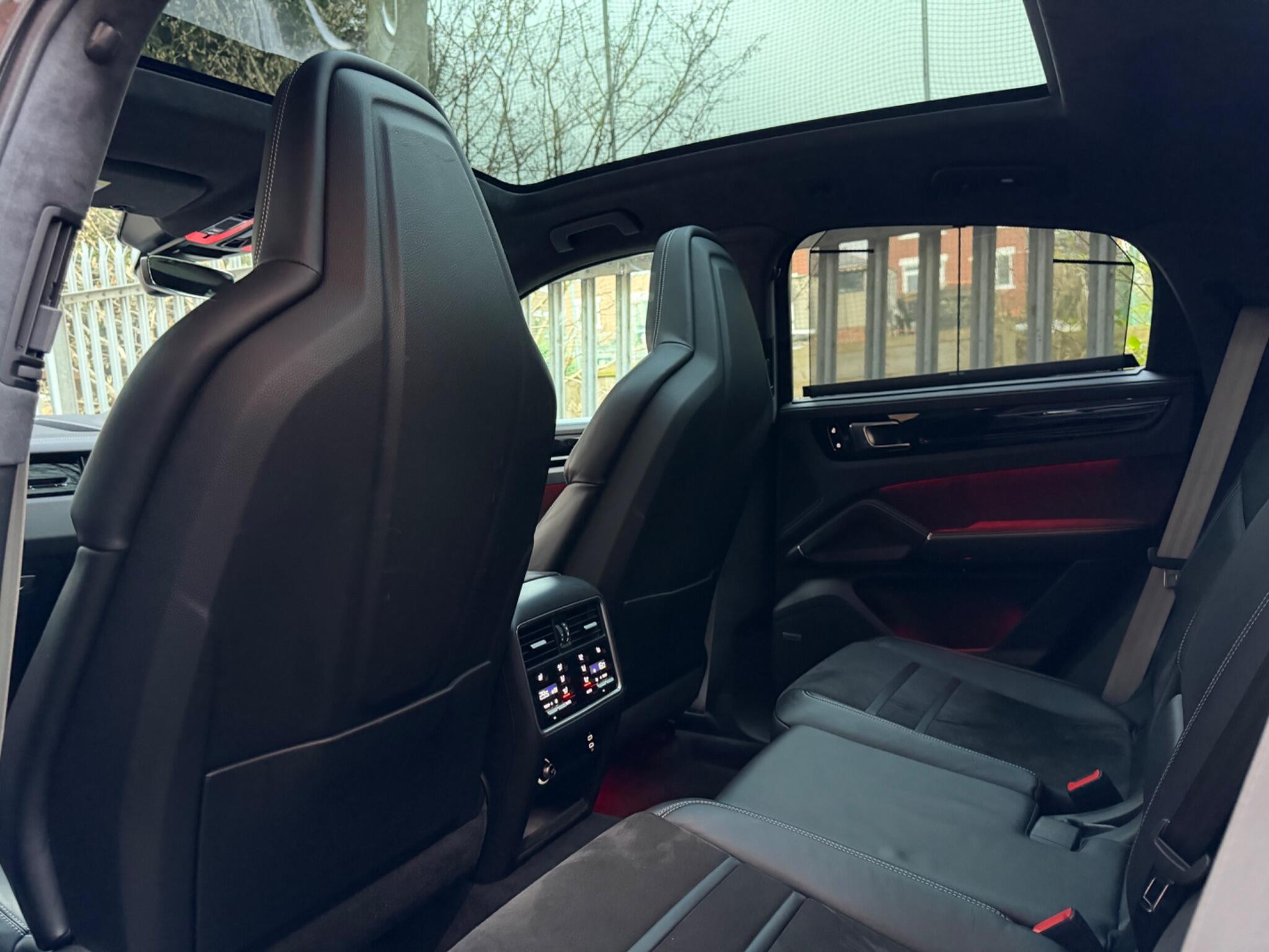 Porsche Cayenne view 28