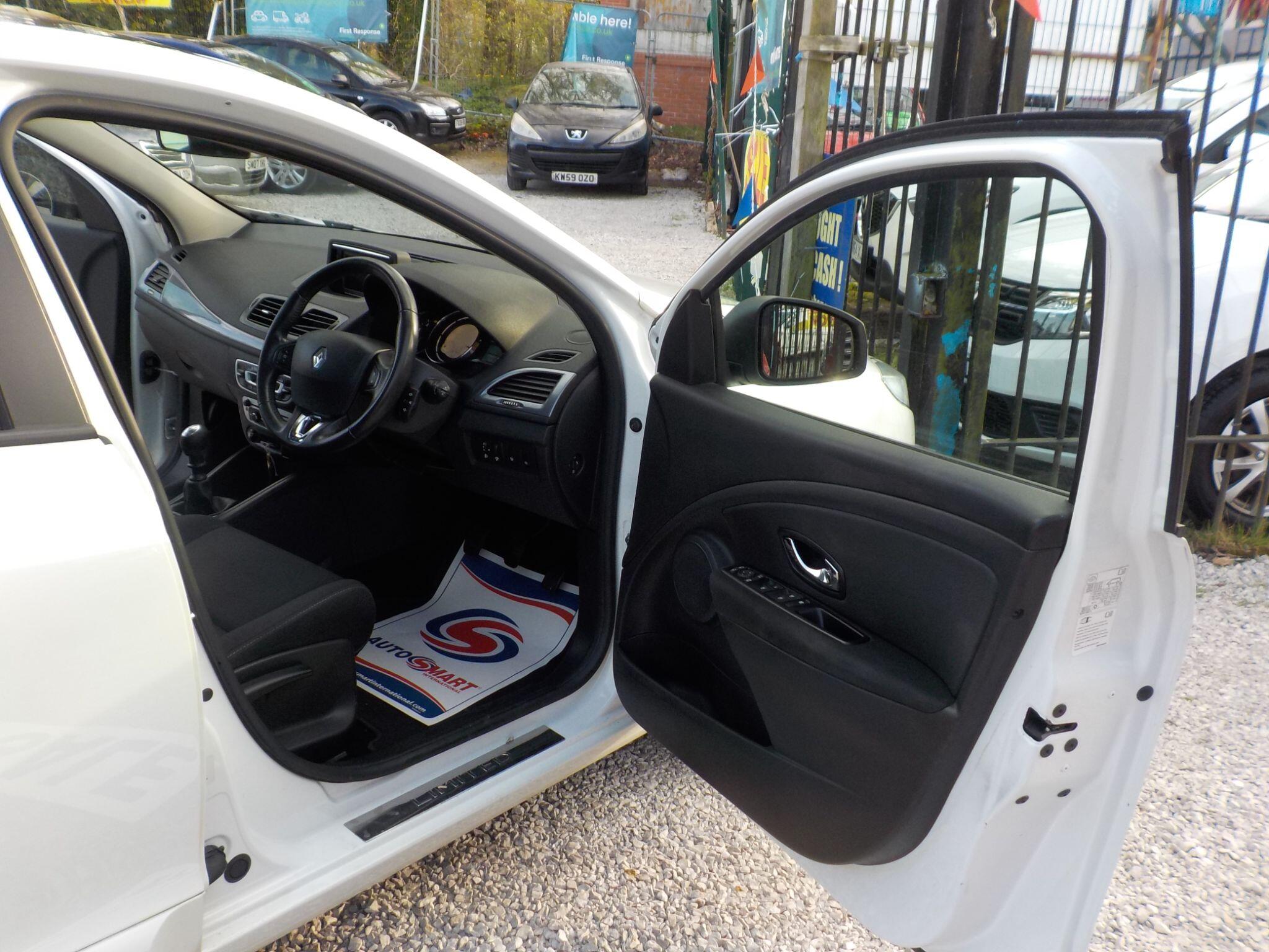 Renault Megane 1.5 dCi Limited Nav Euro 6 (s/s) 5dr