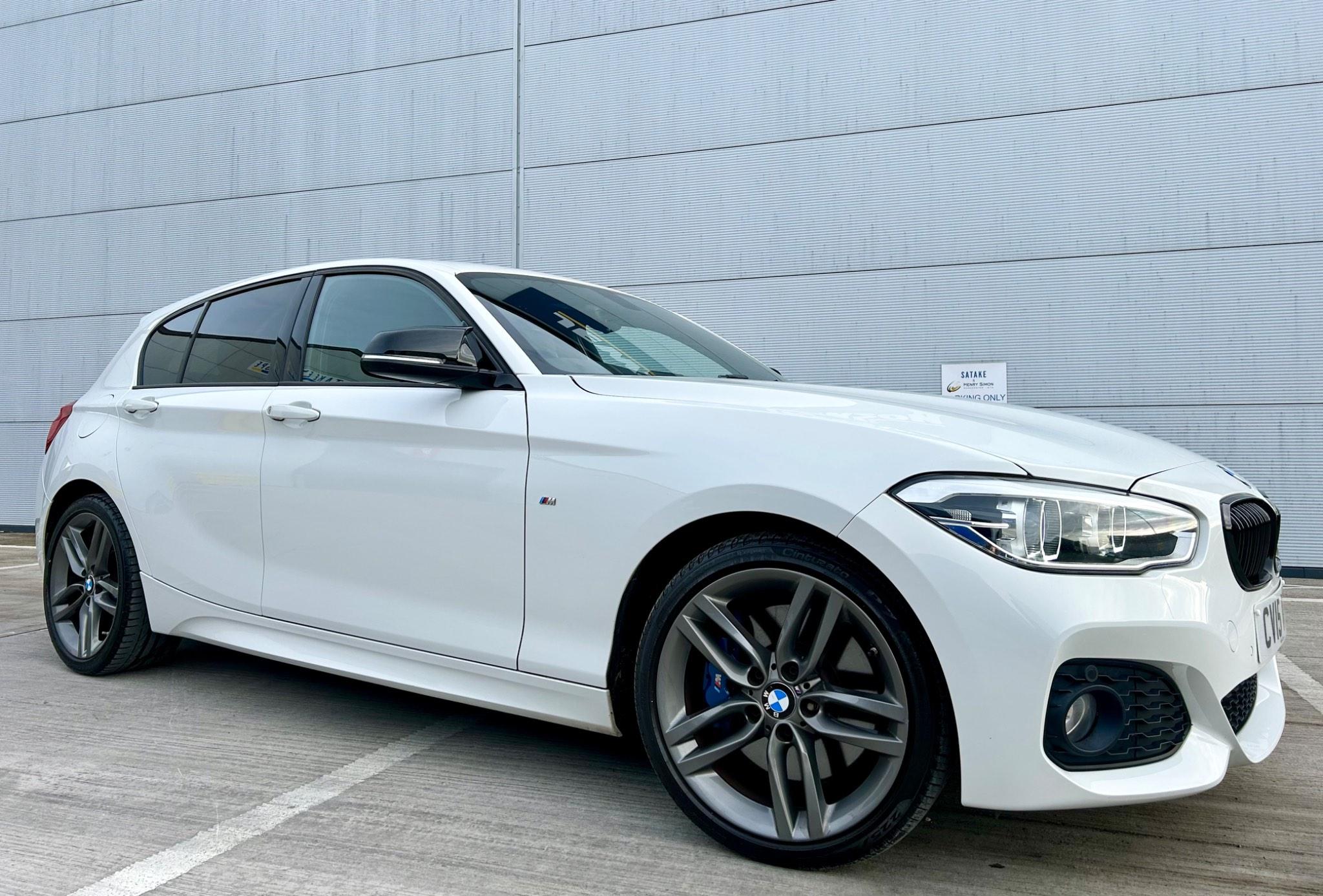 BMW 1 Series view 4