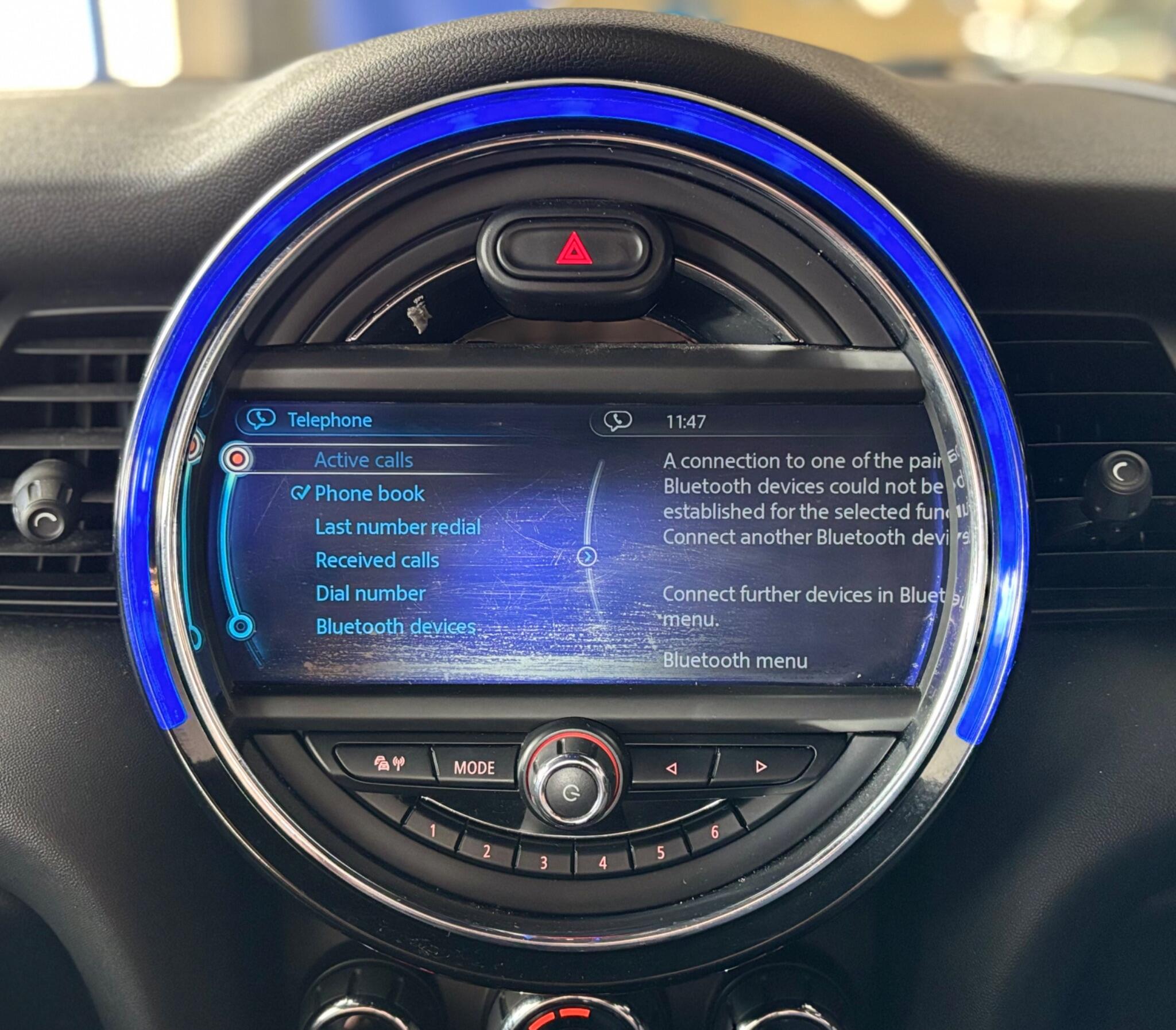 Mini Hatch view 28
