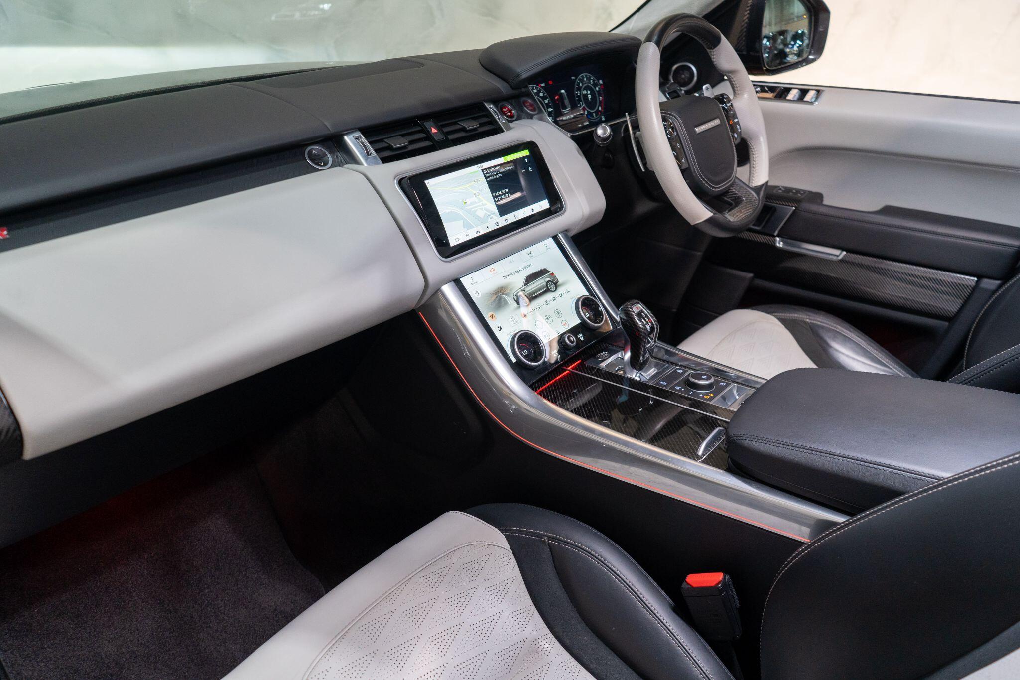 Land Rover Range Rover Sport view 15