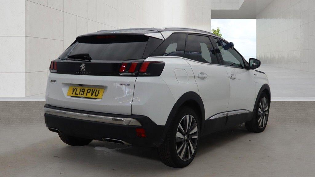 Peugeot 3008 view 6