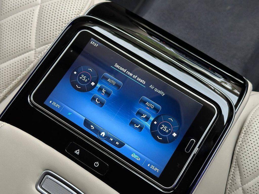 Mercedes-Benz S-Class view 69