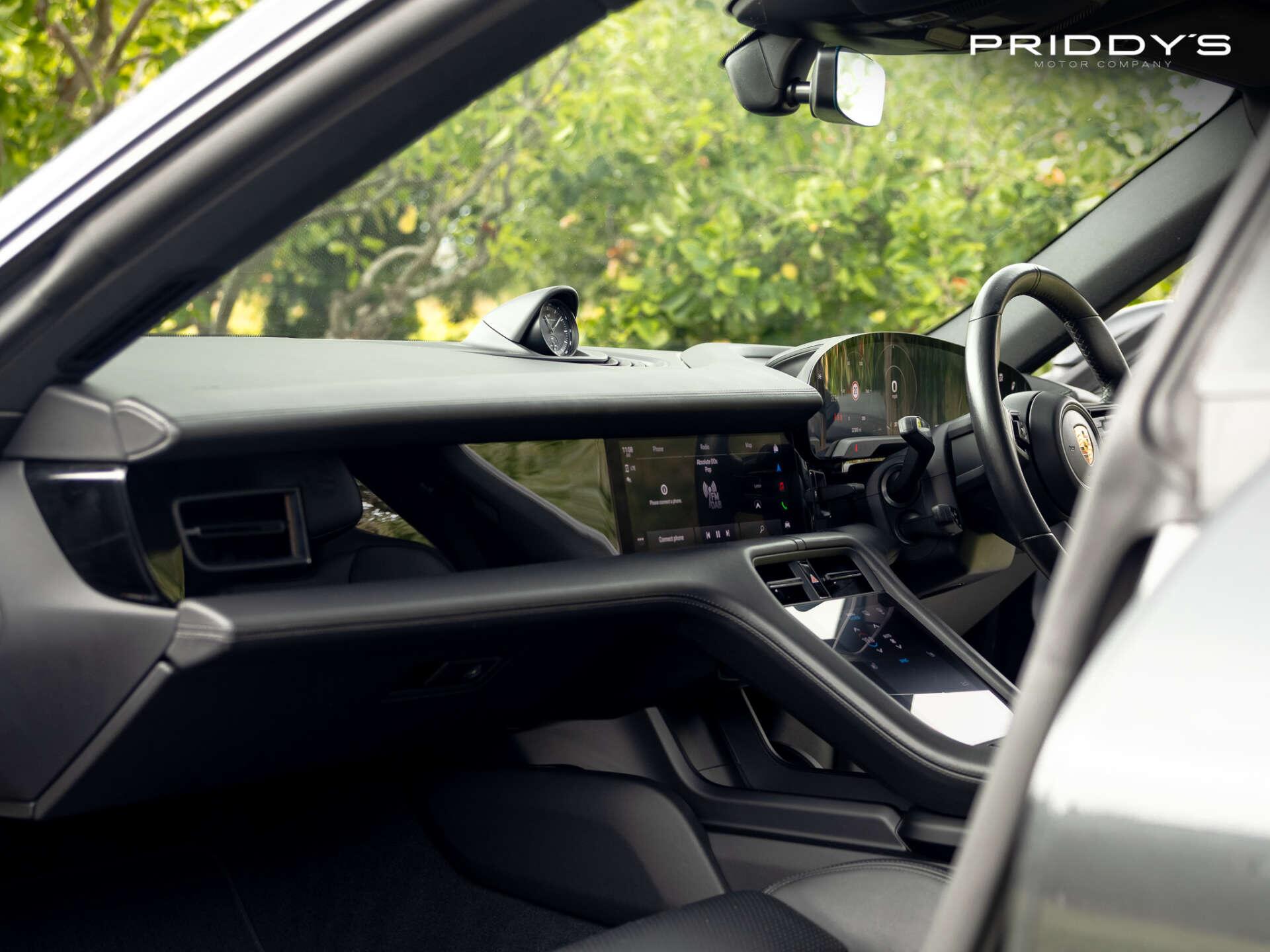 Porsche Taycan view 45