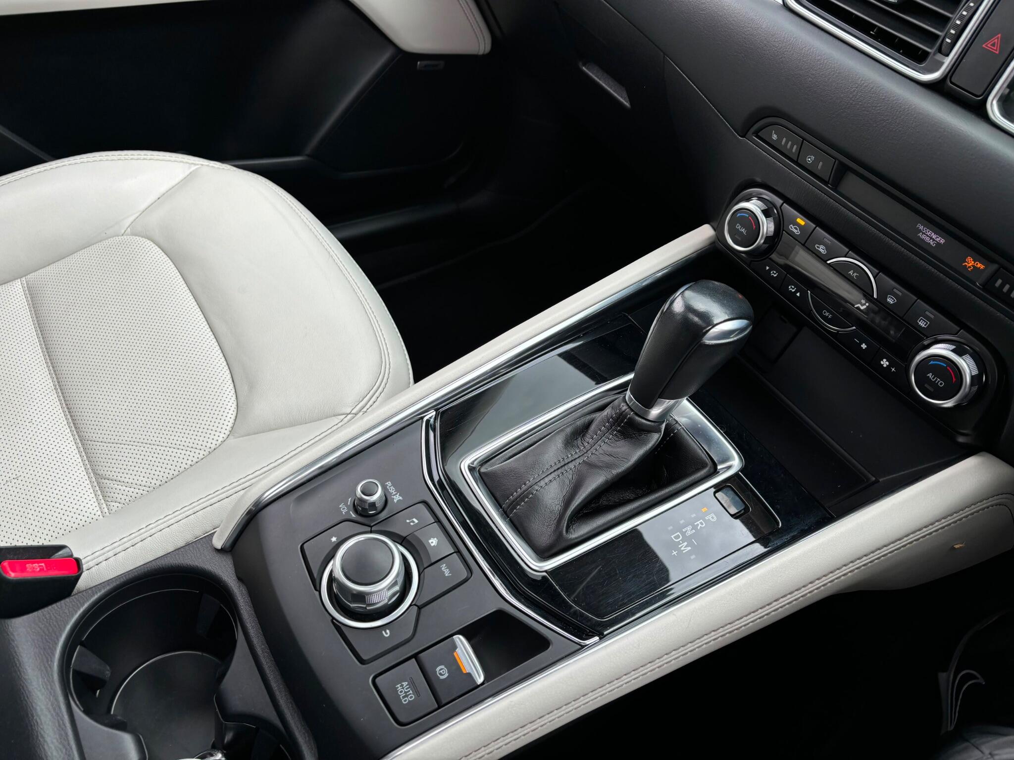 Mazda CX-5 view 8