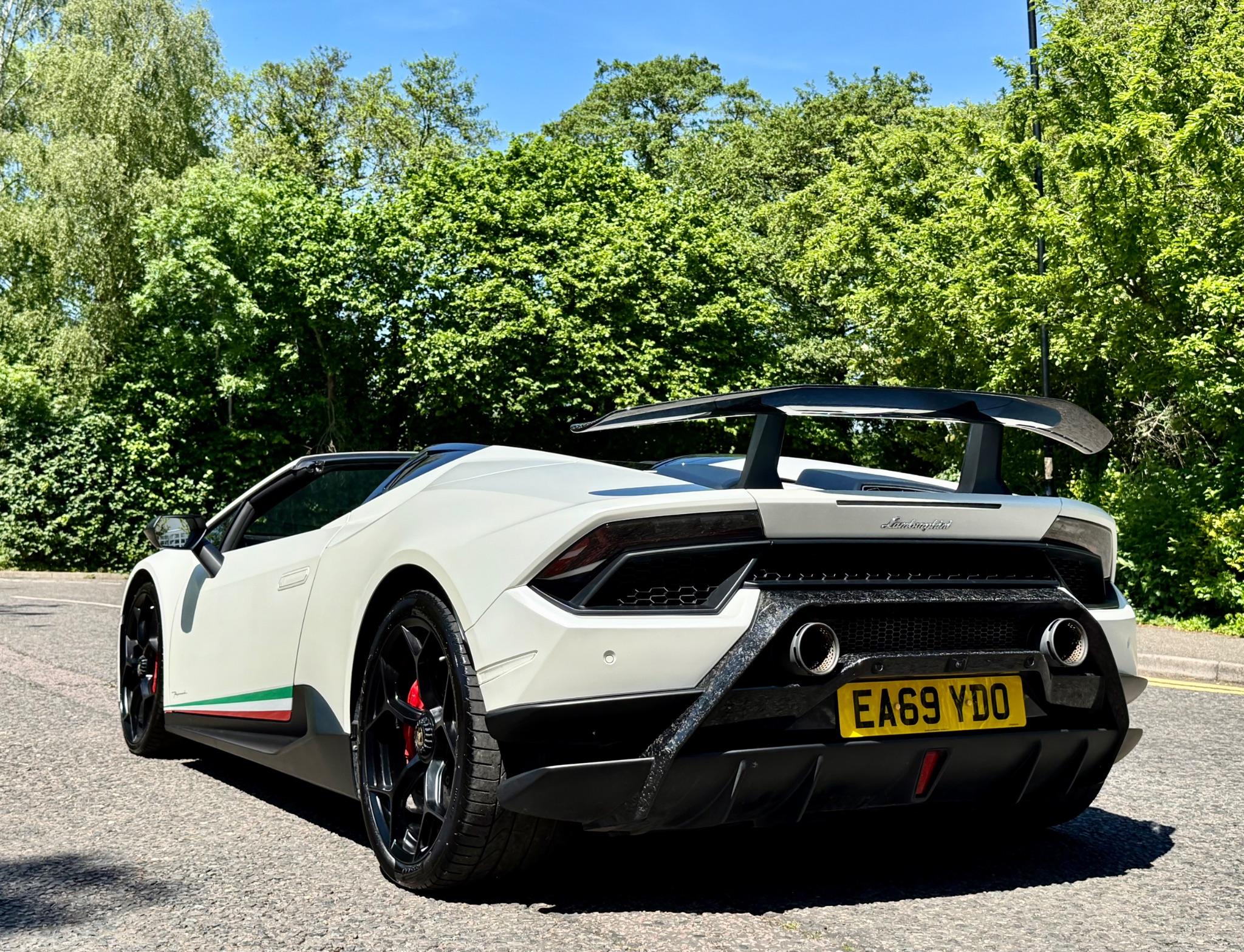 Lamborghini Huracan view 13