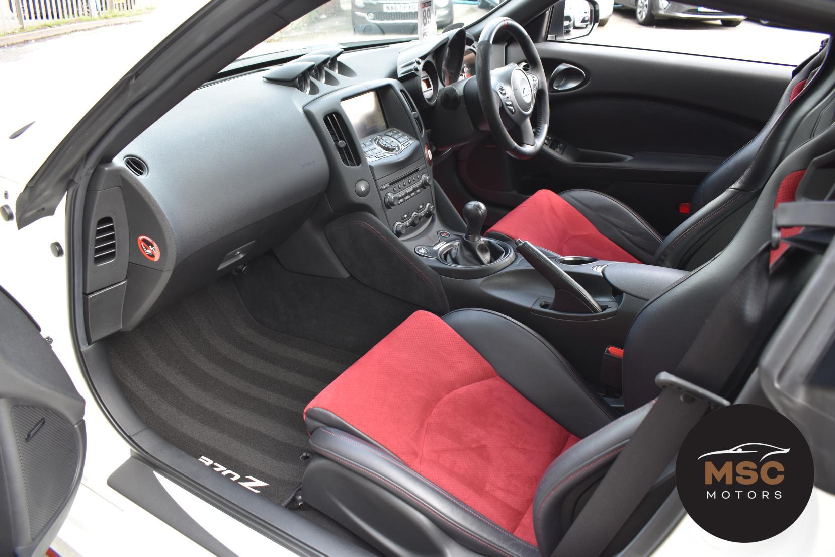 Nissan 370 Z view 42