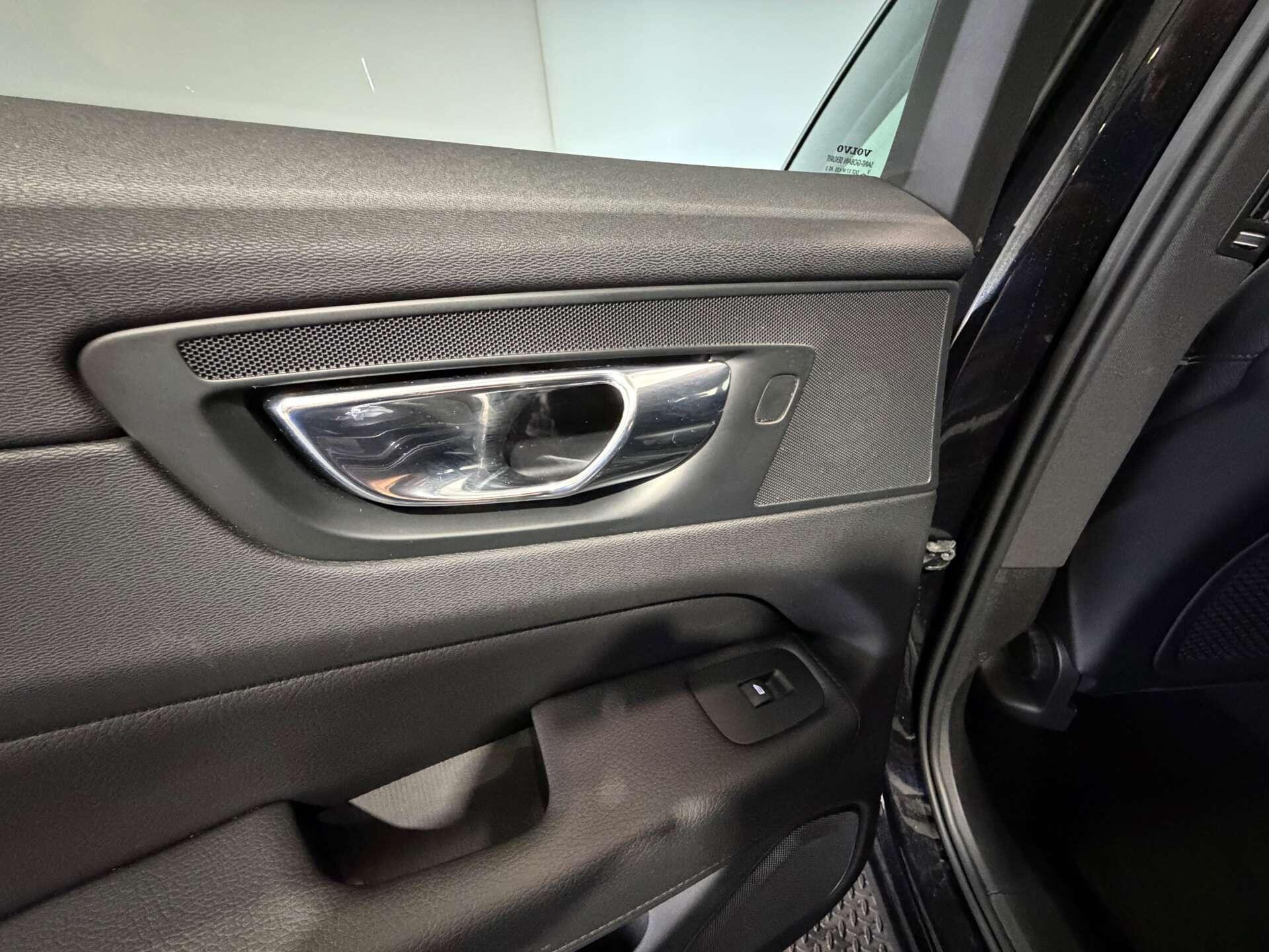 Volvo XC60 view 65