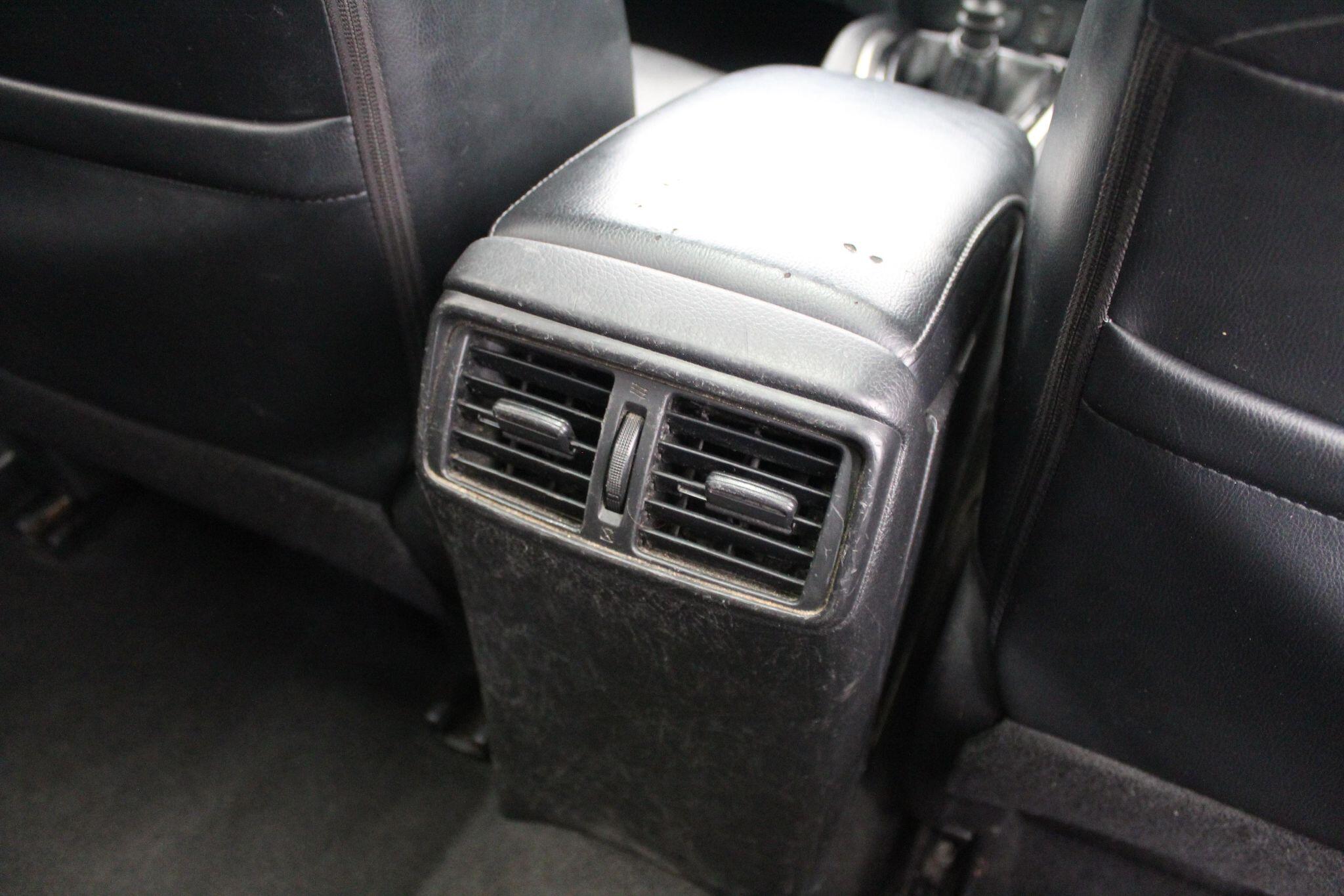 Nissan X-Trail view 56
