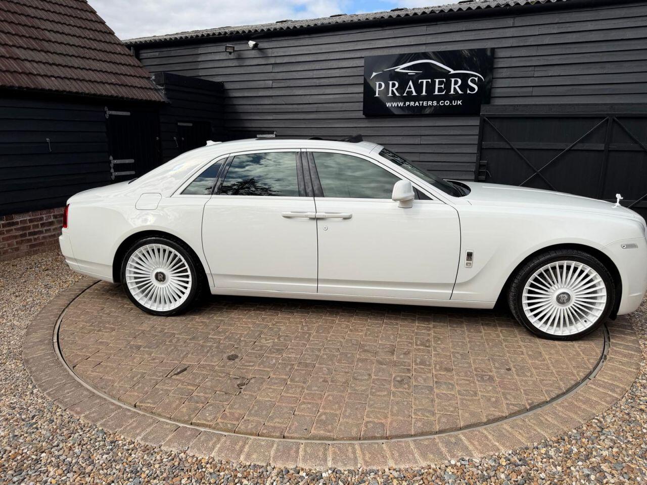 Rolls-Royce Ghost view 80