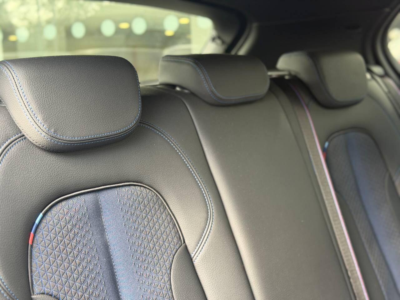 BMW 1 Series view 19
