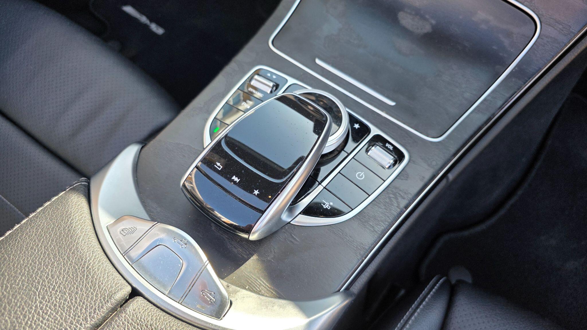 Mercedes-Benz C Class view 25