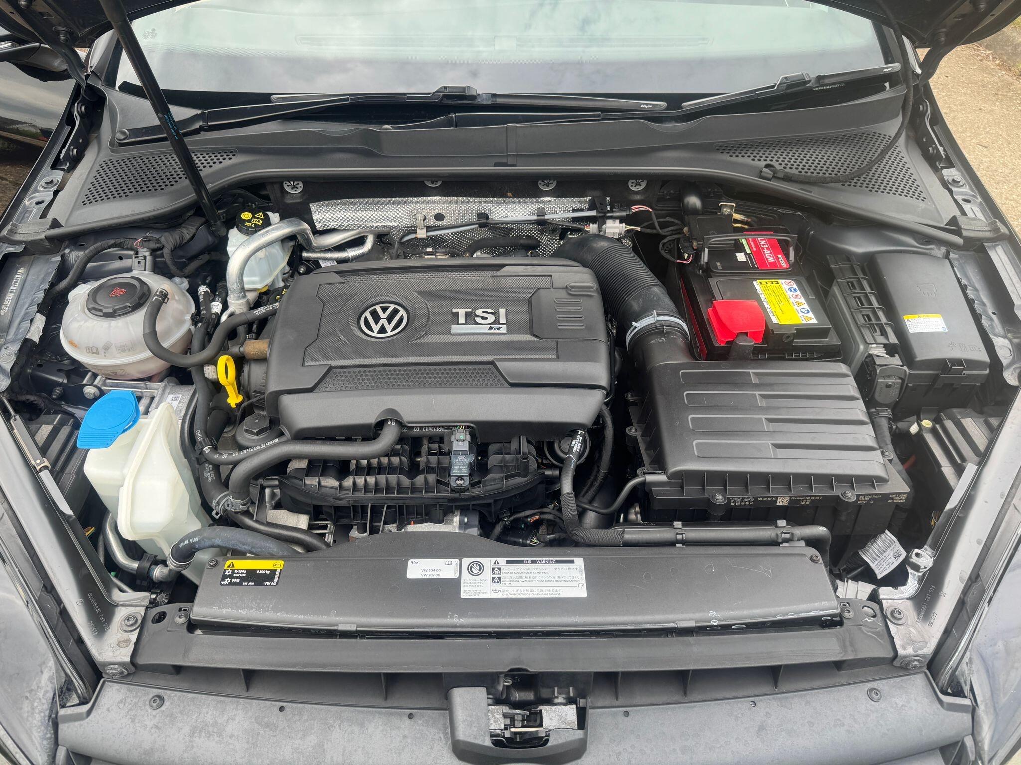 Volkswagen Golf view 34