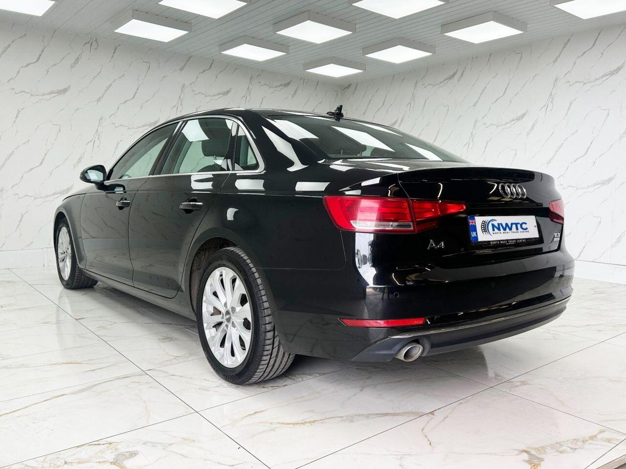 Audi A4 view 9