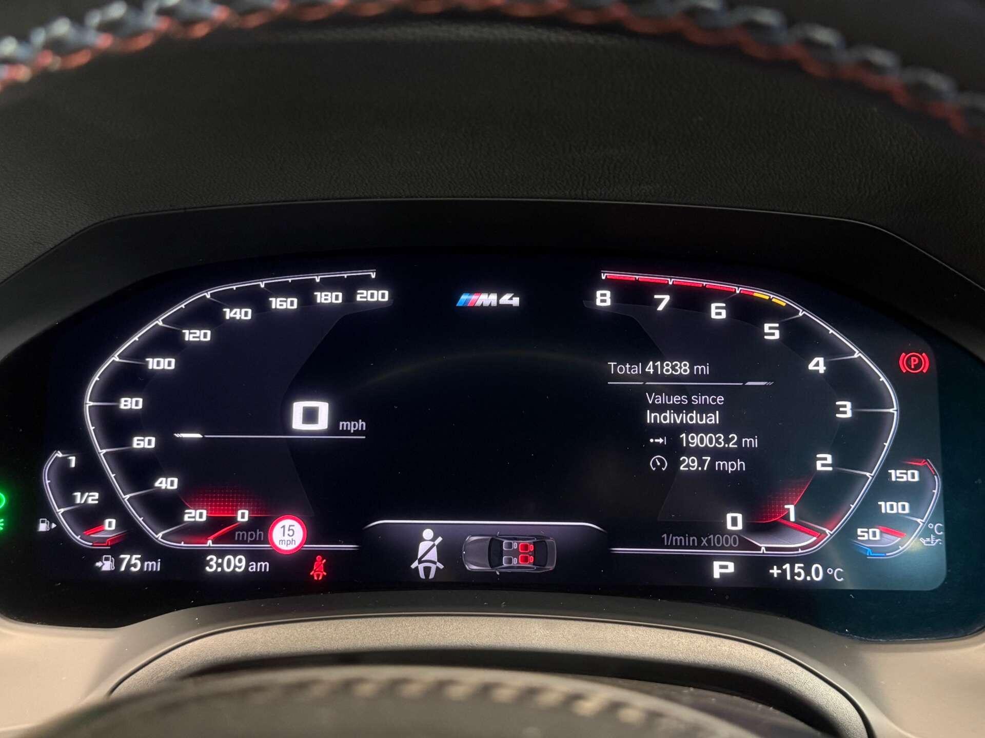 BMW M4 view 29