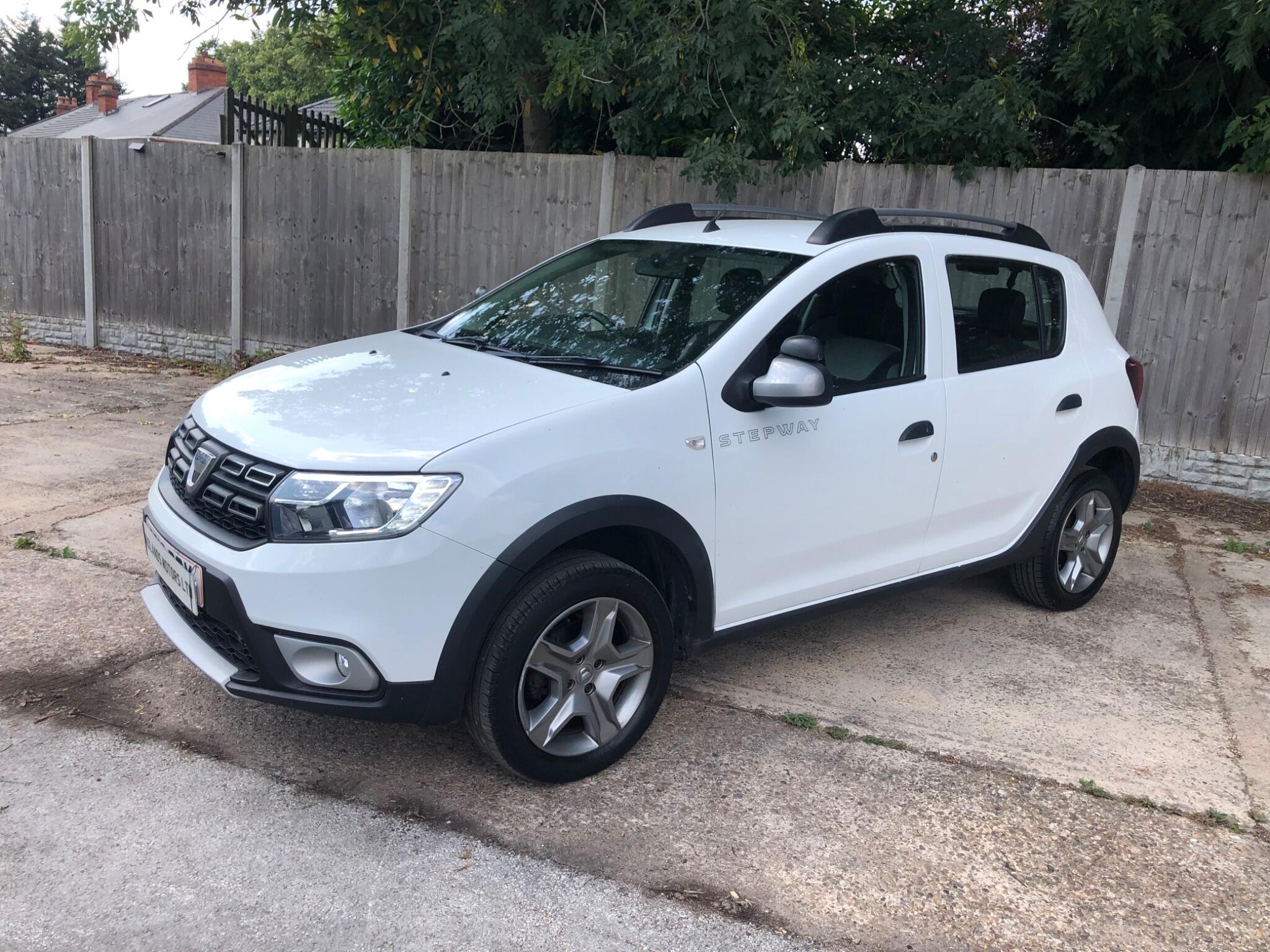 Dacia Sandero Stepway view 7