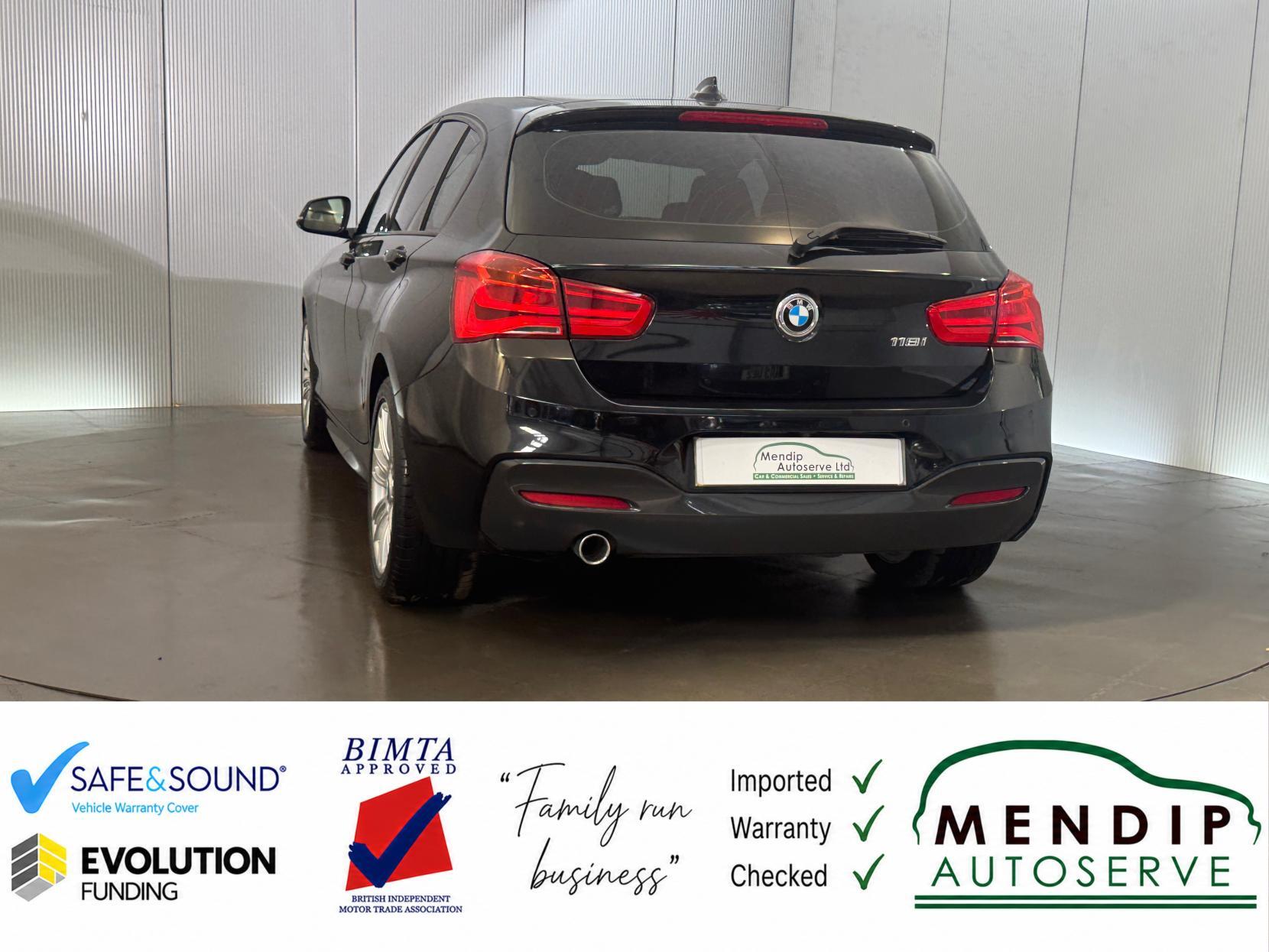 BMW 1 Series view 19