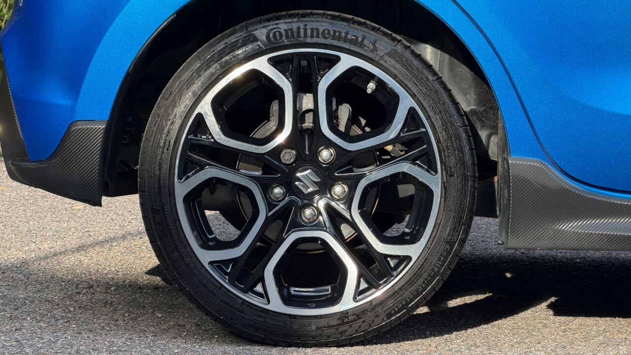 Suzuki Swift view 35