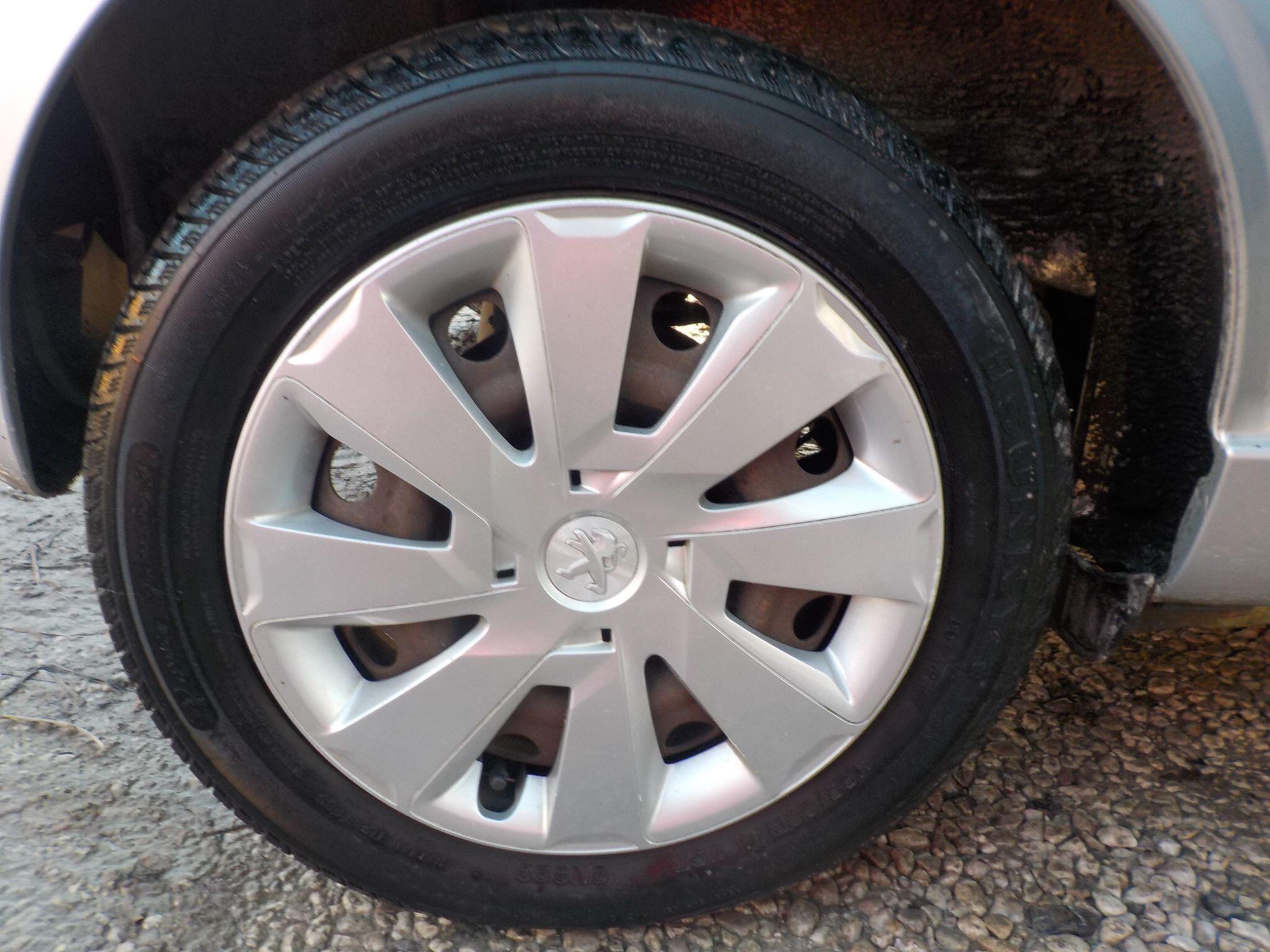 Peugeot 107 1.0 12V Active Euro 5 5dr