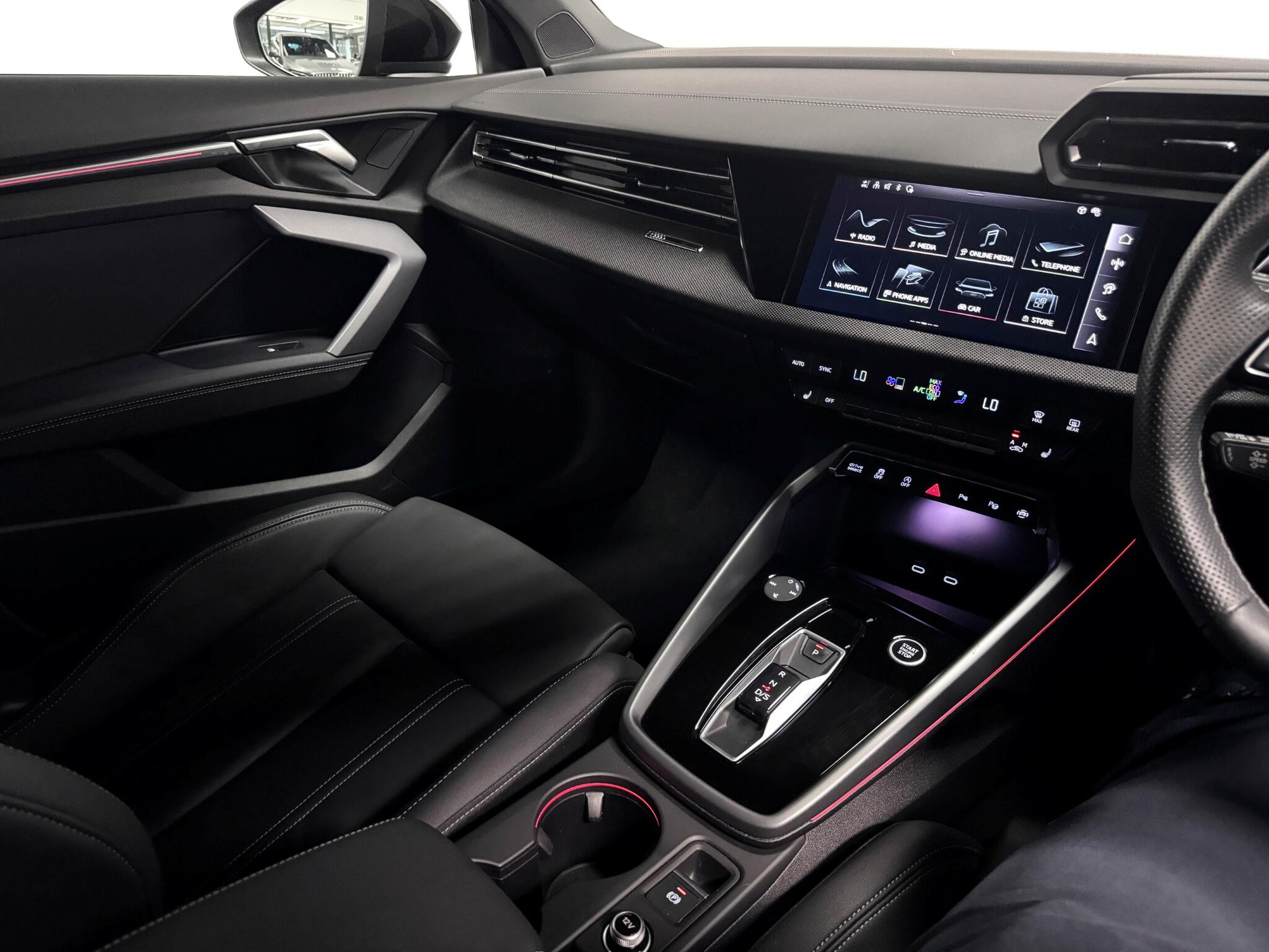 Audi A3 view 35