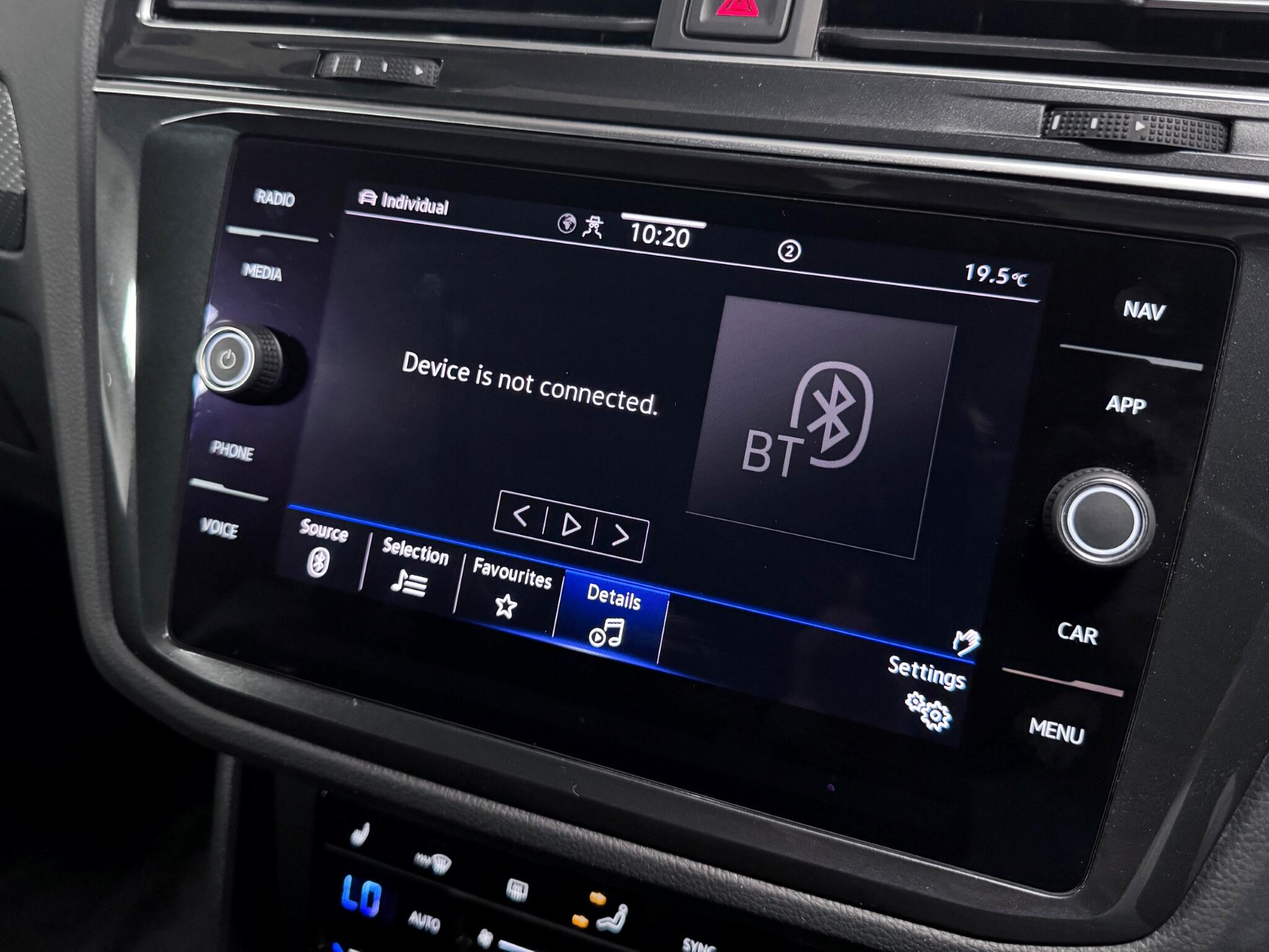 Volkswagen Tiguan view 39