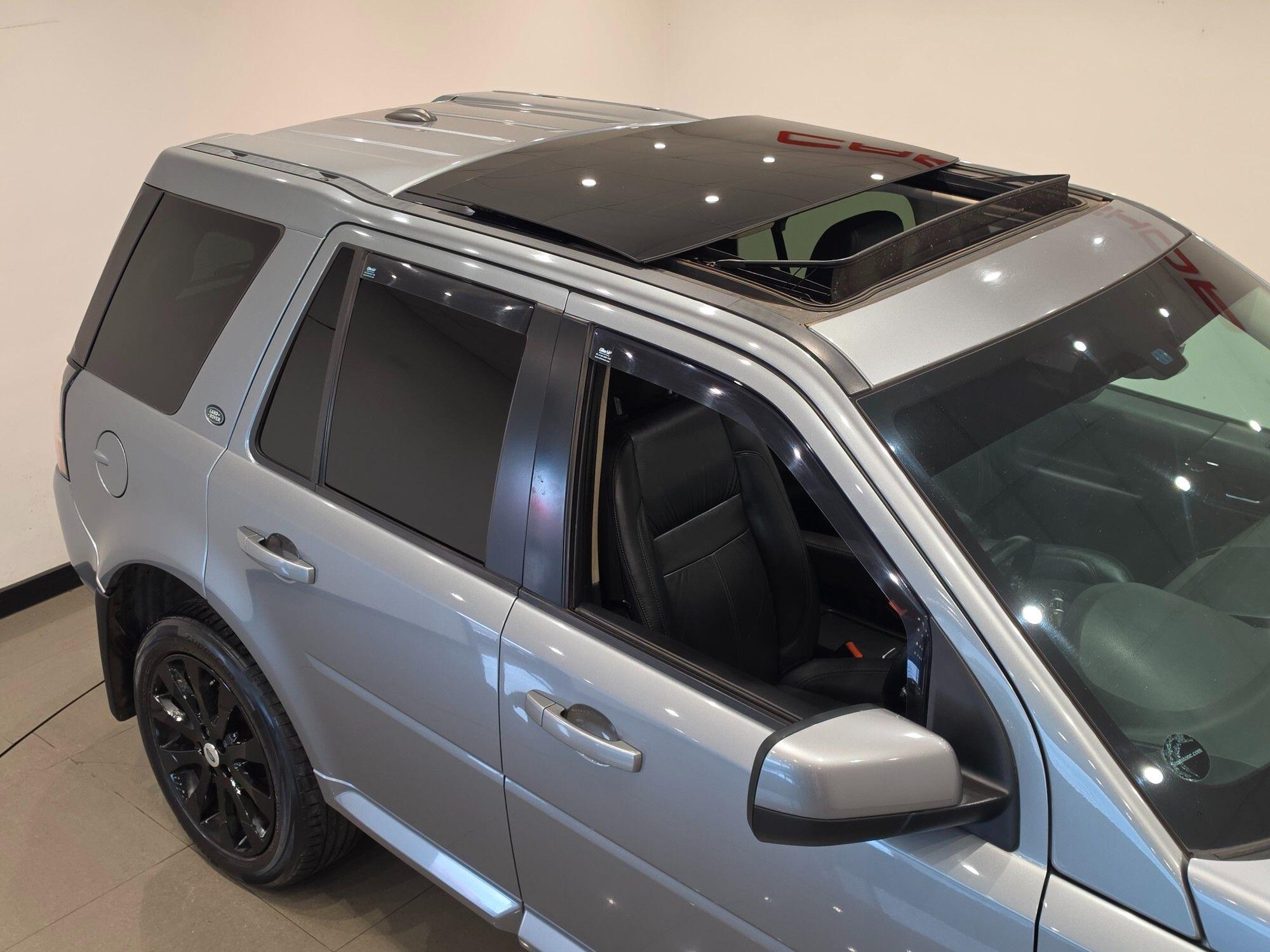Land Rover Freelander view 70