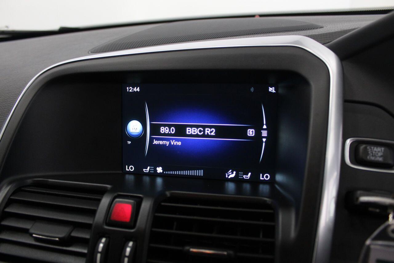 Volvo XC60 view 35