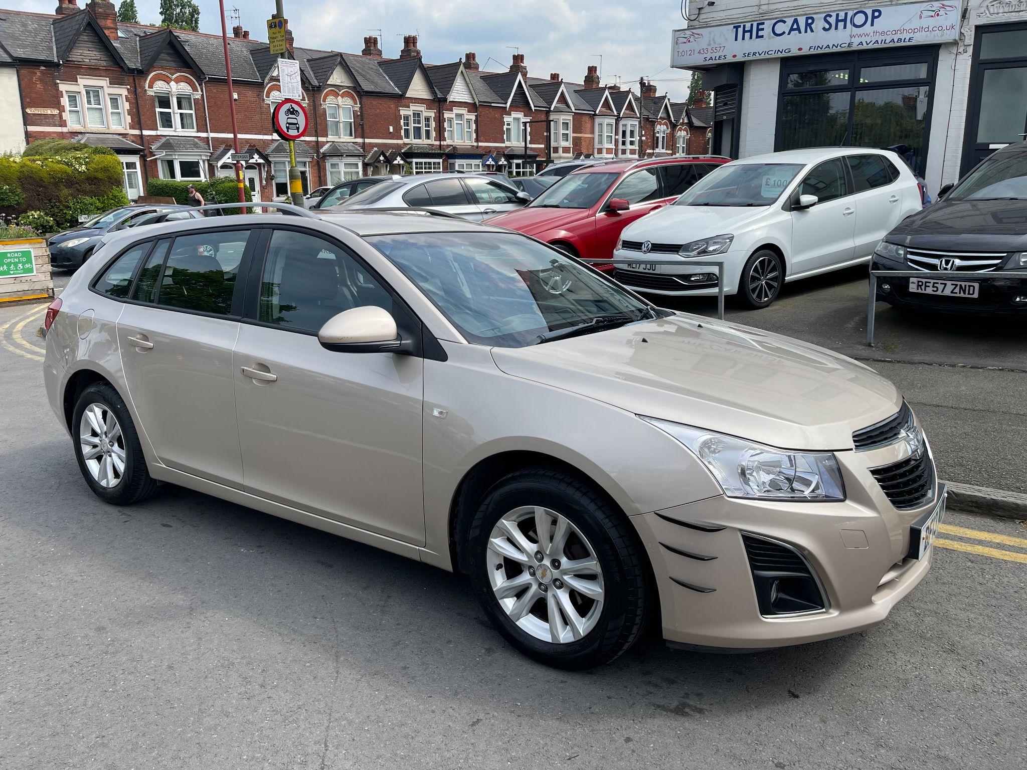 Chevrolet Cruze view 9