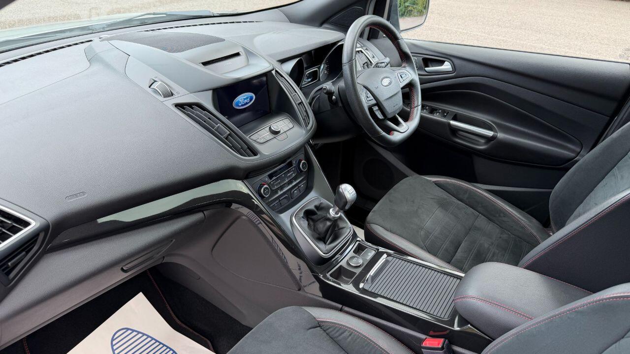 Ford Kuga view 8