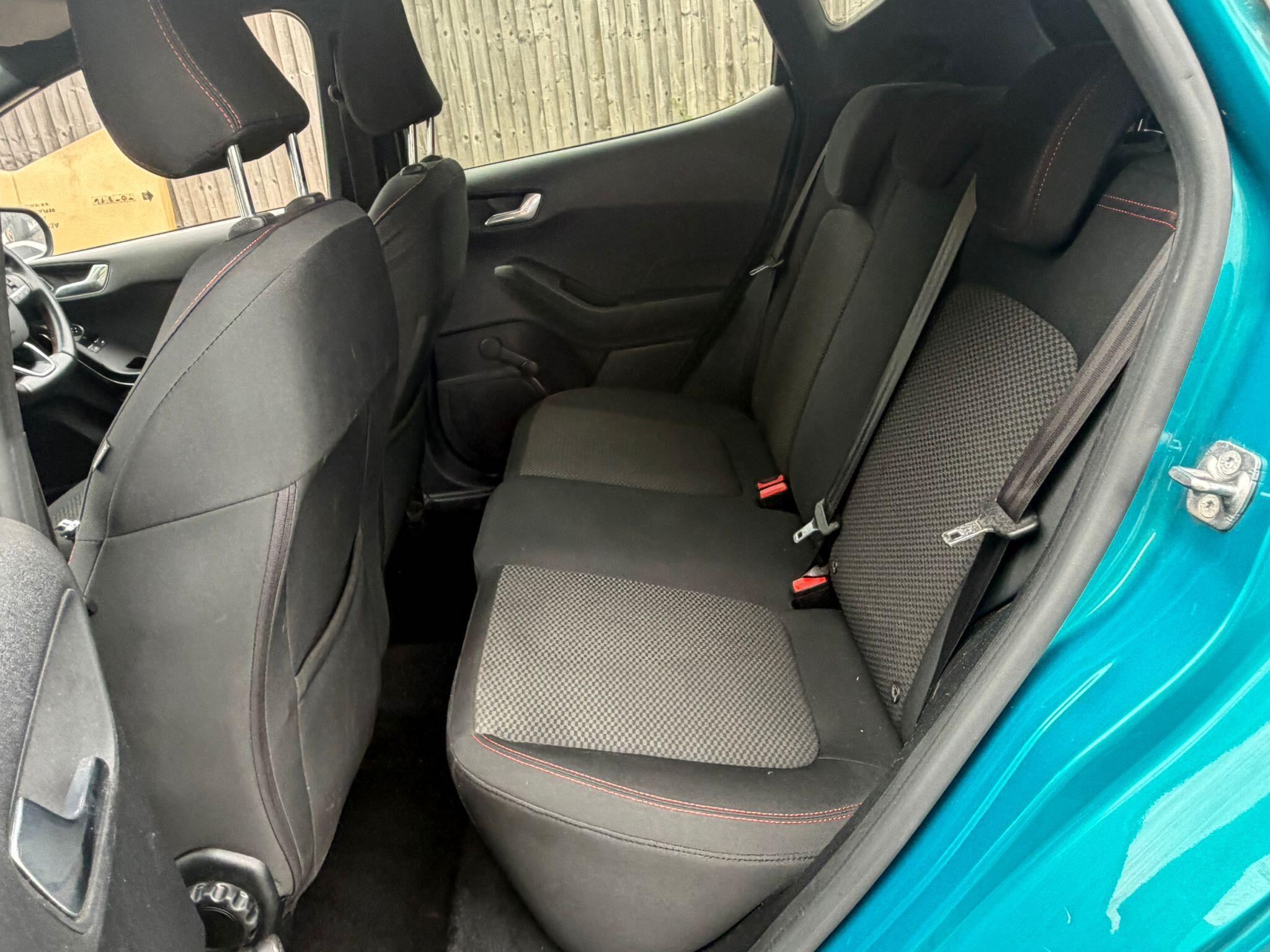 Ford Fiesta view 15
