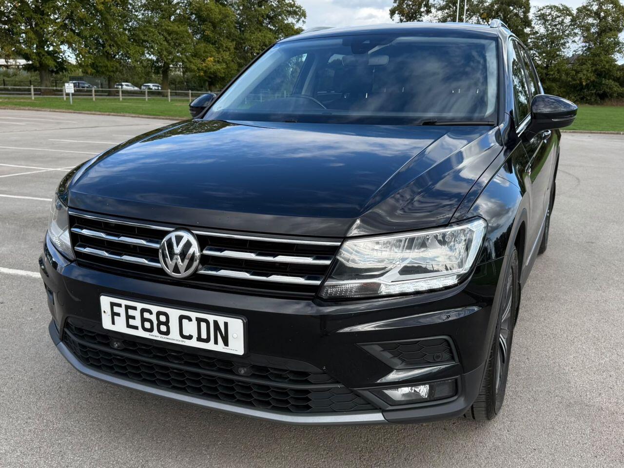 Volkswagen Tiguan Allspace view 75