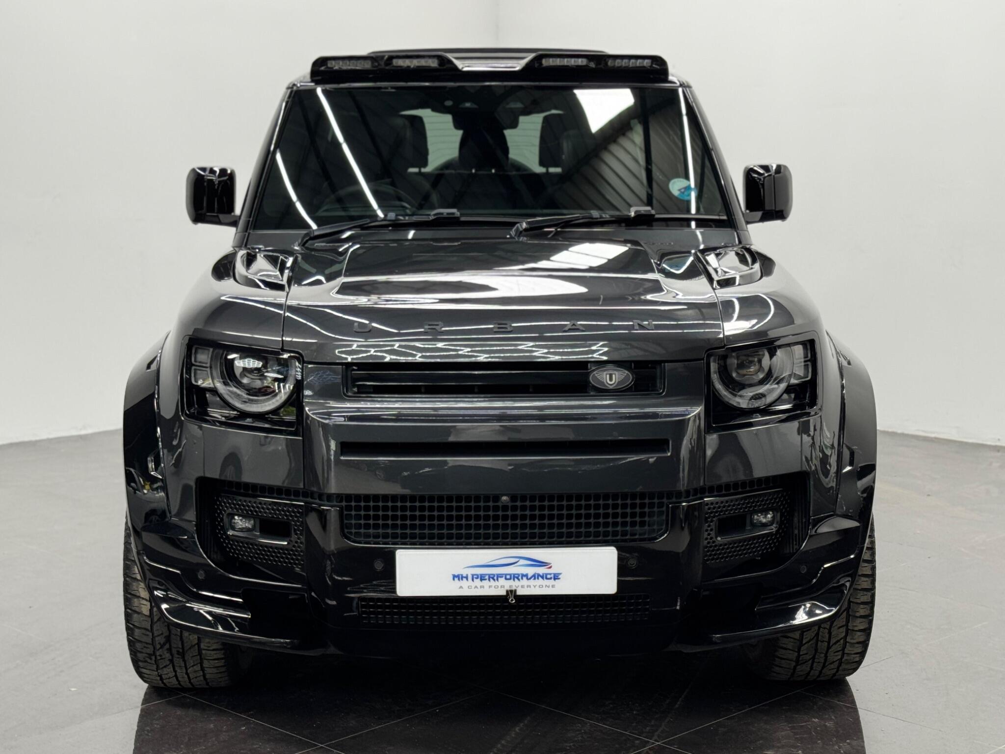 Land Rover Defender view 57