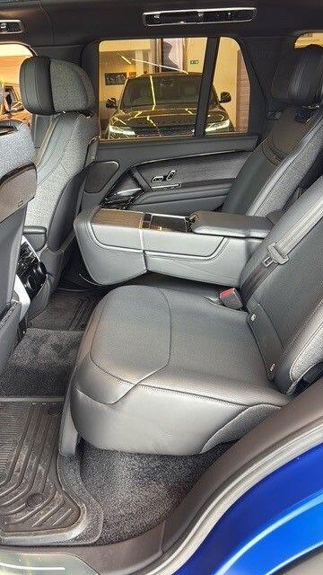 Land Rover Range Rover view 7
