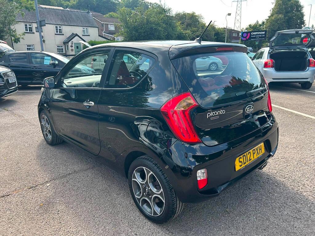 Kia Picanto view 4