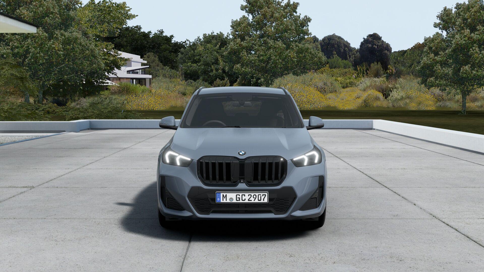 BMW X1 view 2
