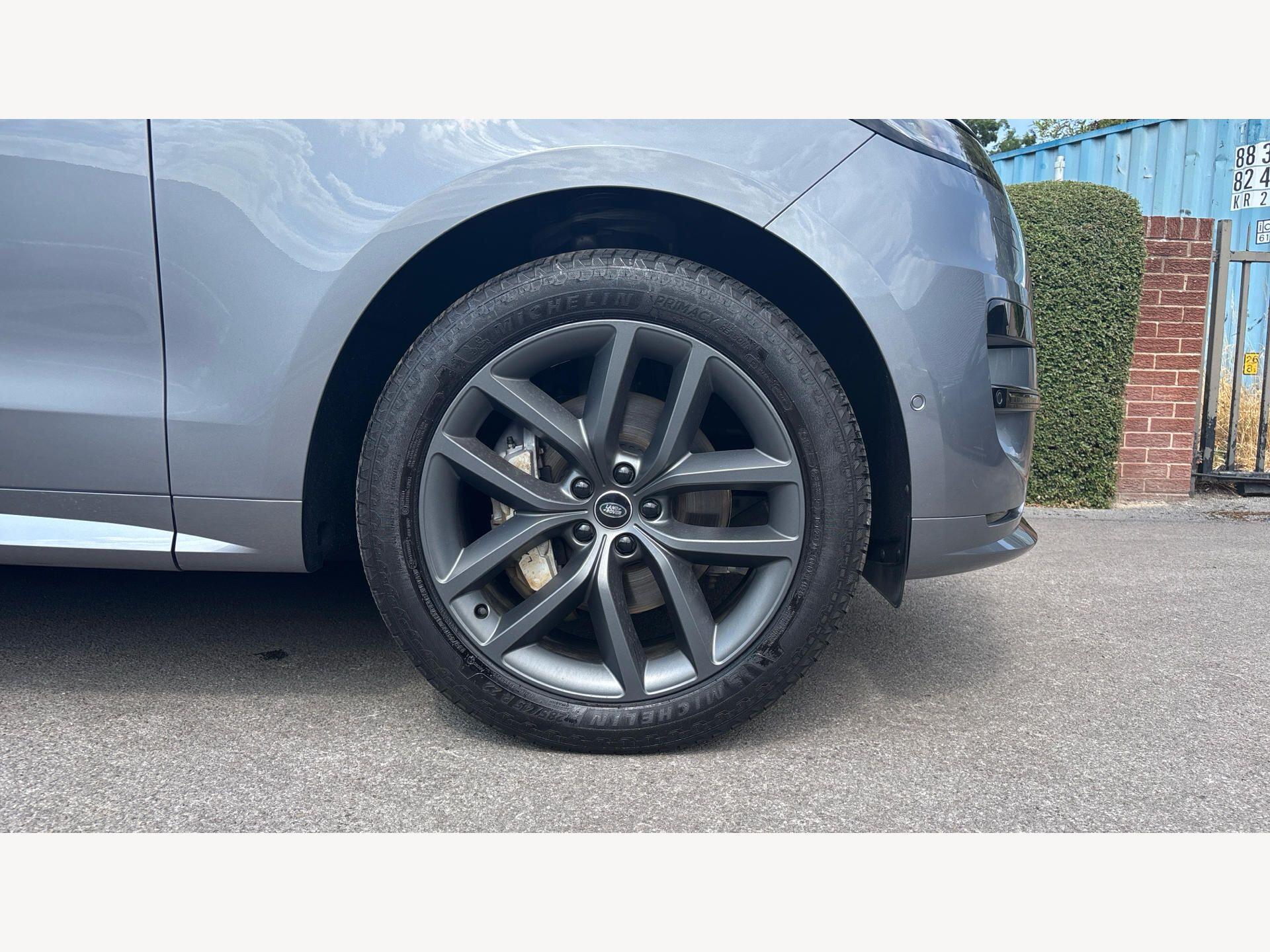 Land Rover Range Rover Sport view 9