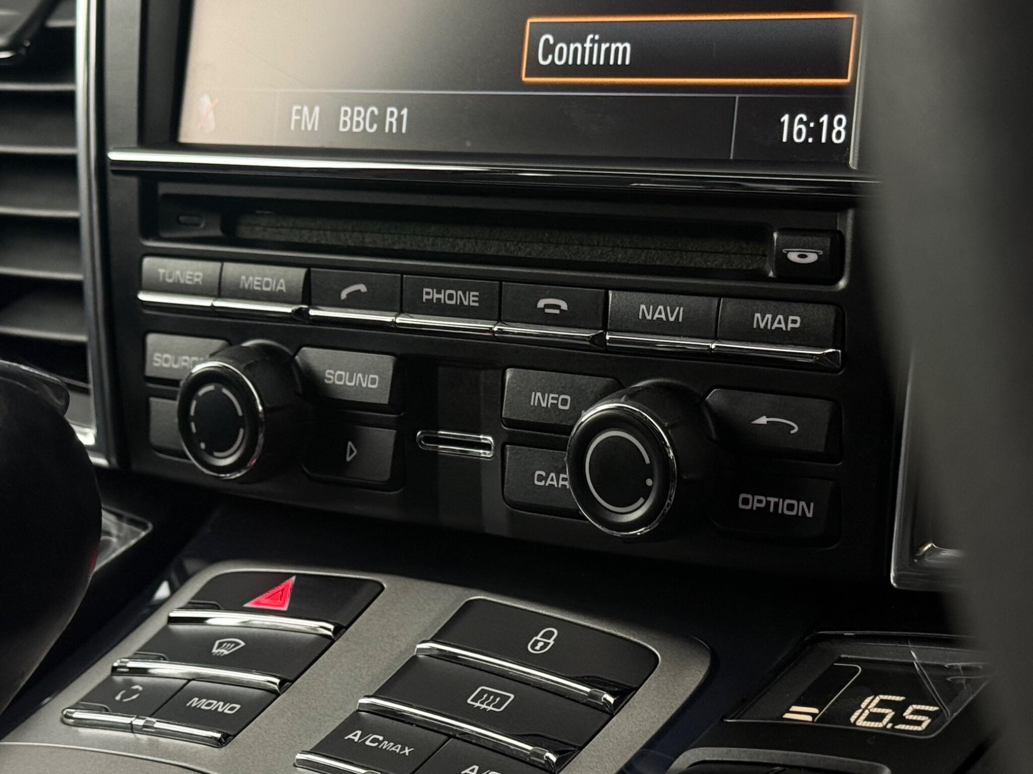 Porsche Panamera view 53