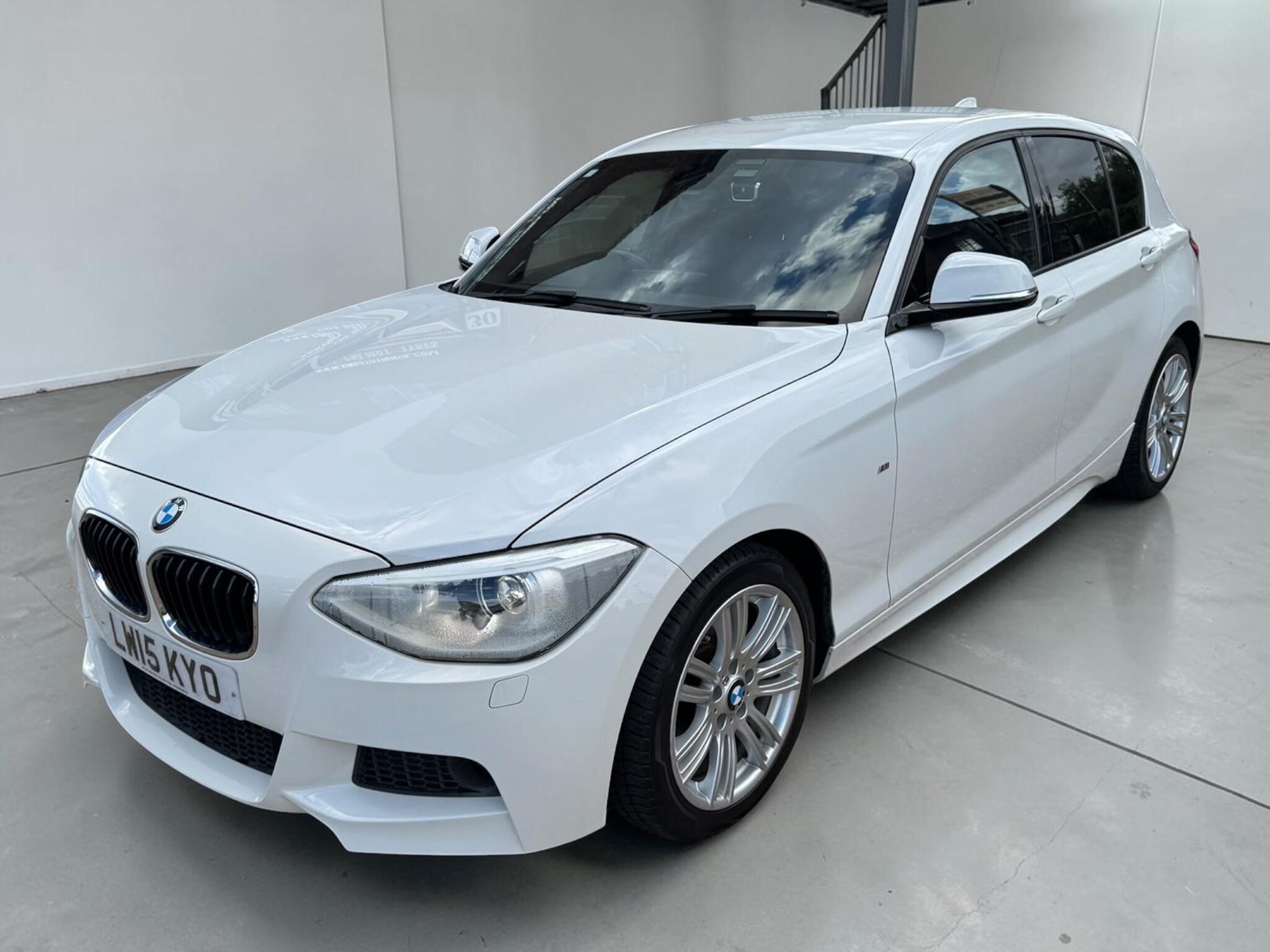 BMW 1 Series view 6