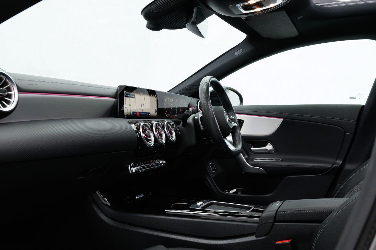Mercedes-Benz CLA view 29