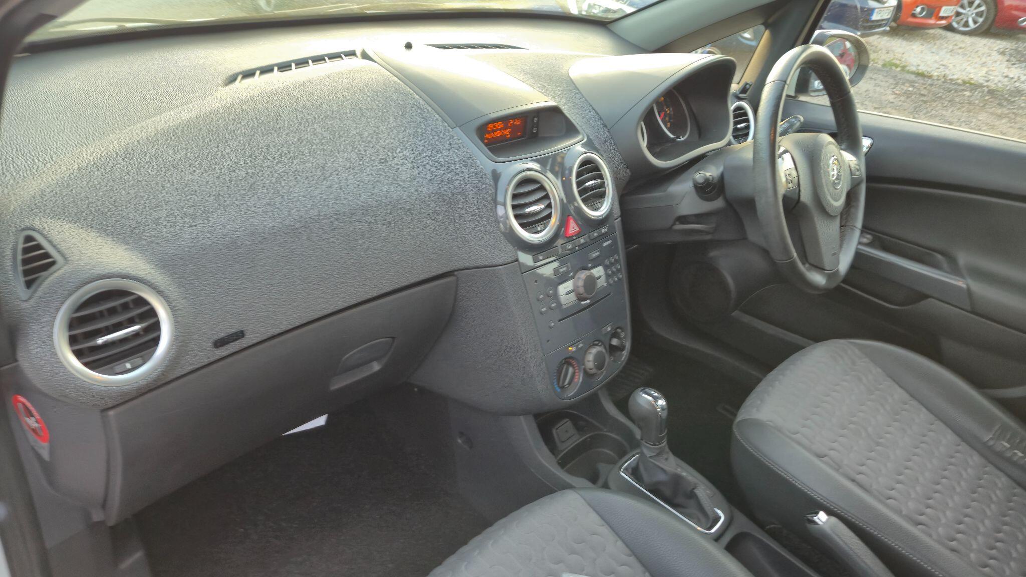 Vauxhall Corsa view 11