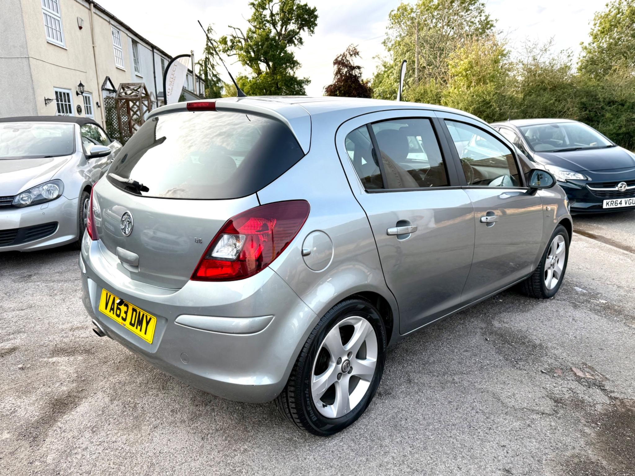 2014 Vauxhall Corsa 1.4 16V SXi Euro 5 5dr (A/C) • 47,485 miles image 8