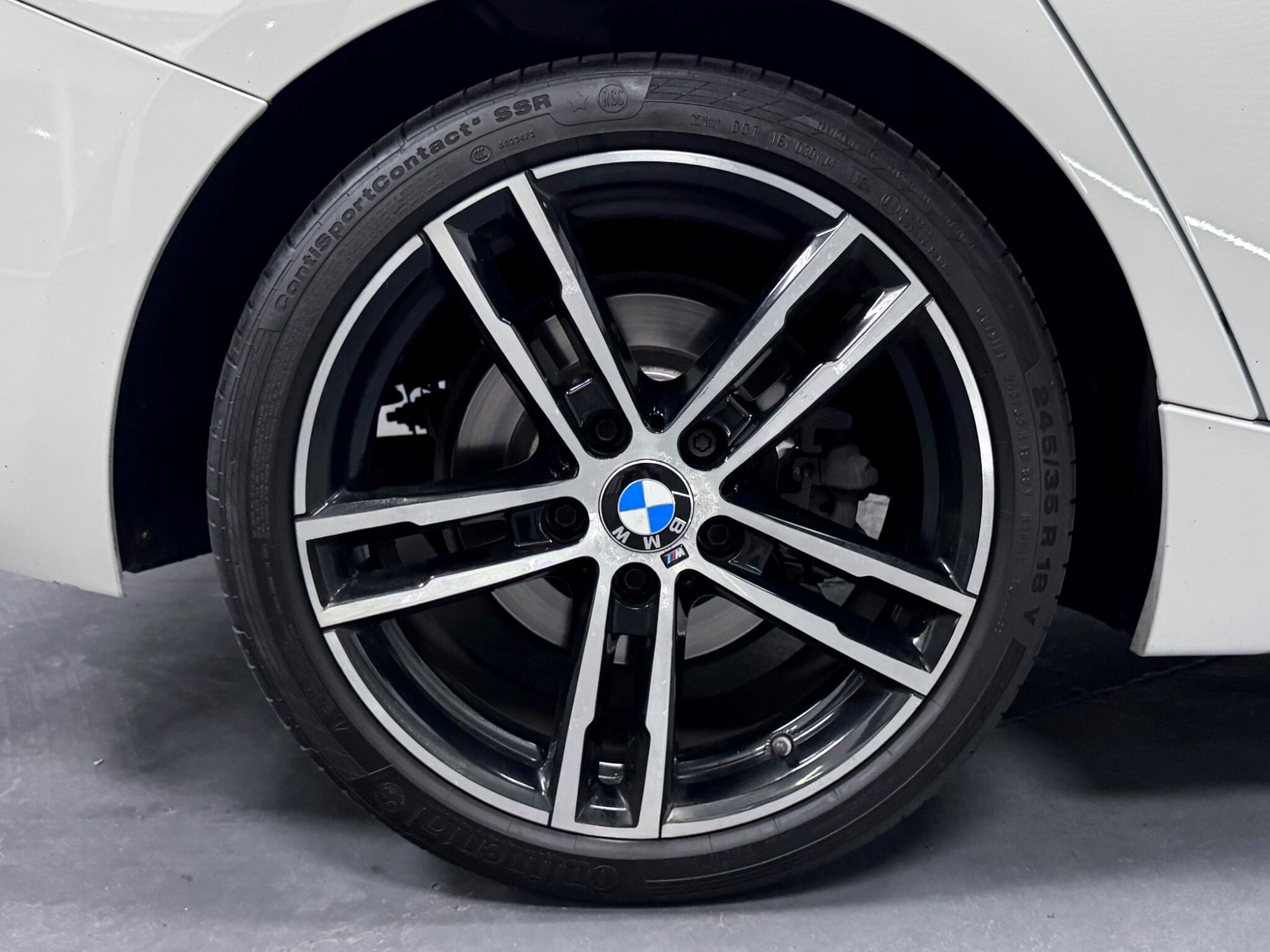 BMW 1 Series view 47