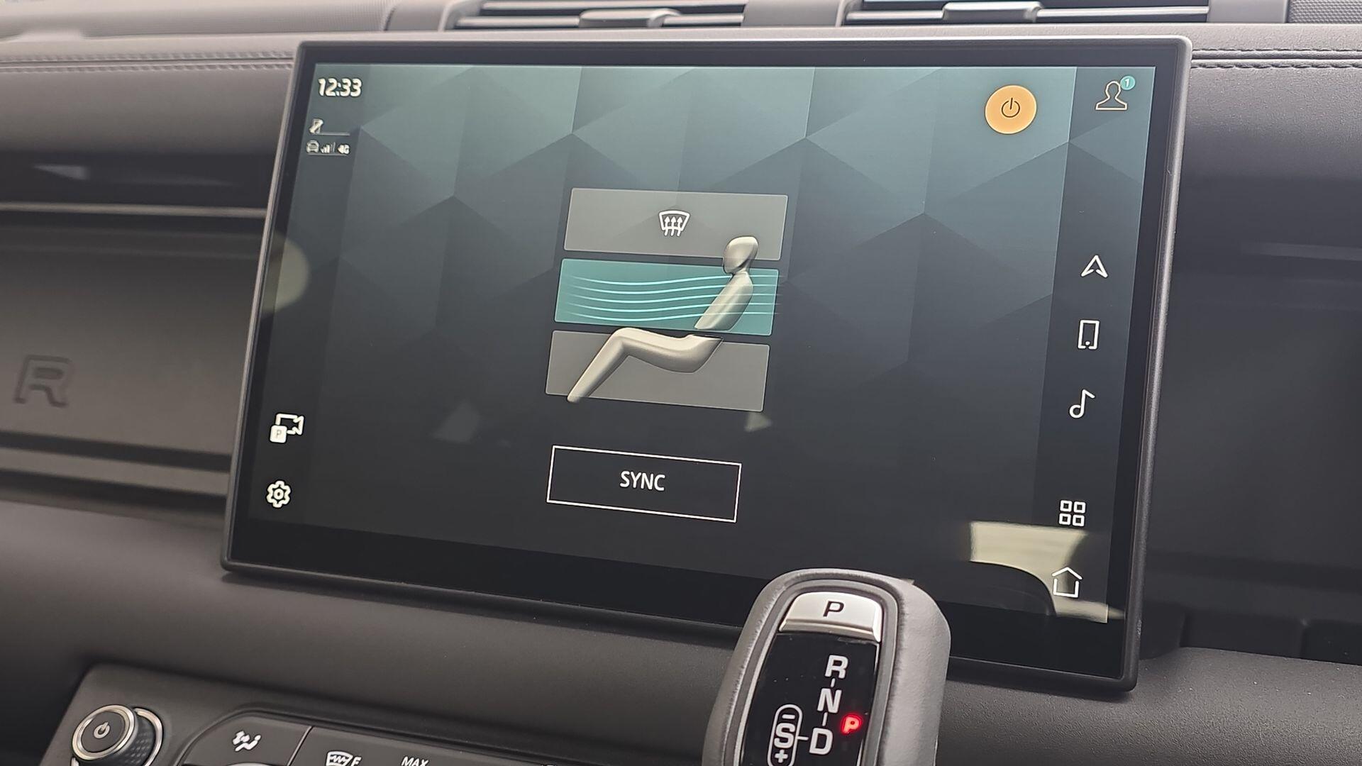 Land Rover Defender view 42