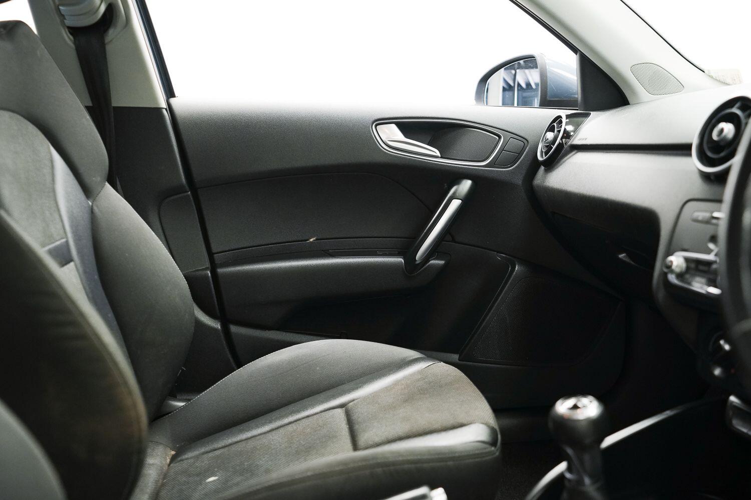 Audi A1 view 9