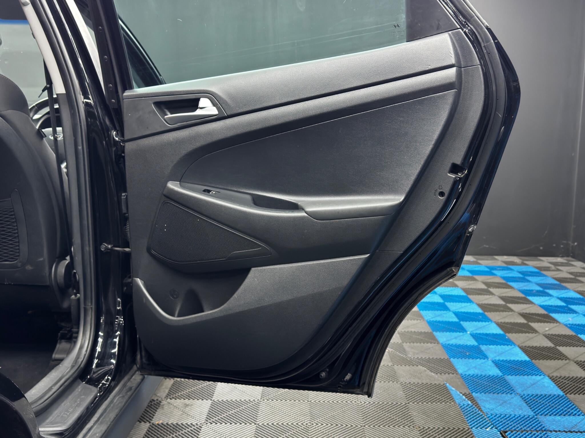 Hyundai Tucson view 37