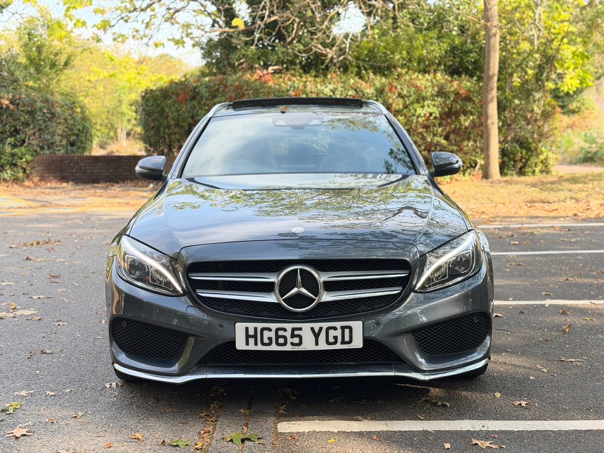 Mercedes-Benz C-Class view 8