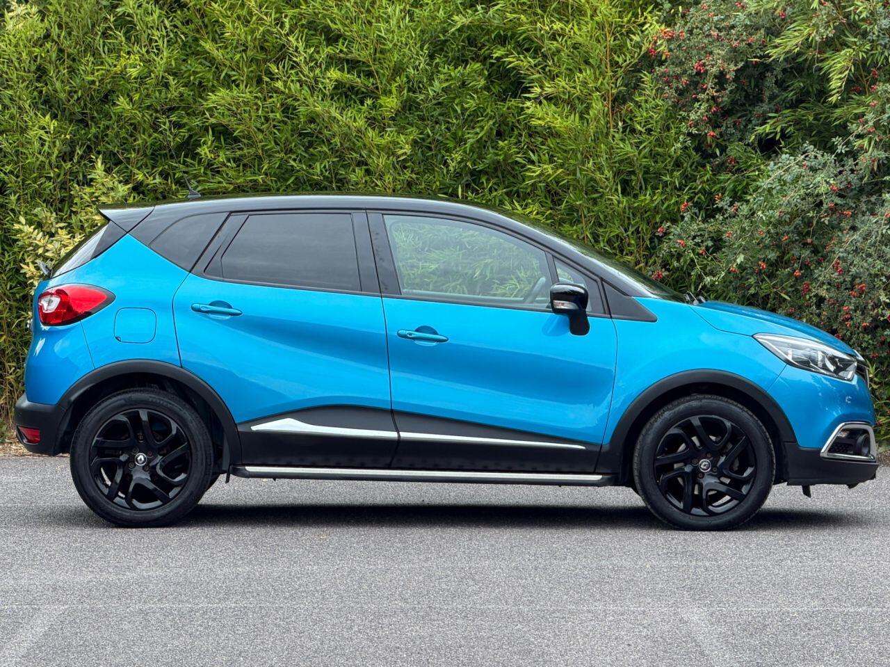 Renault Captur view 3