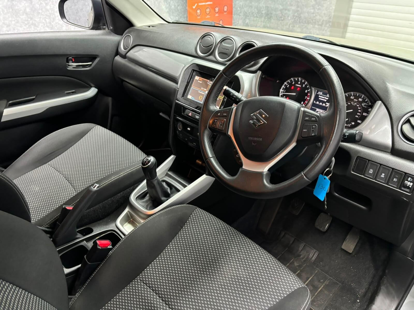 Suzuki Vitara view 4