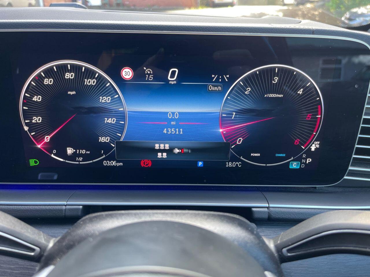 Mercedes-Benz GLE view 14